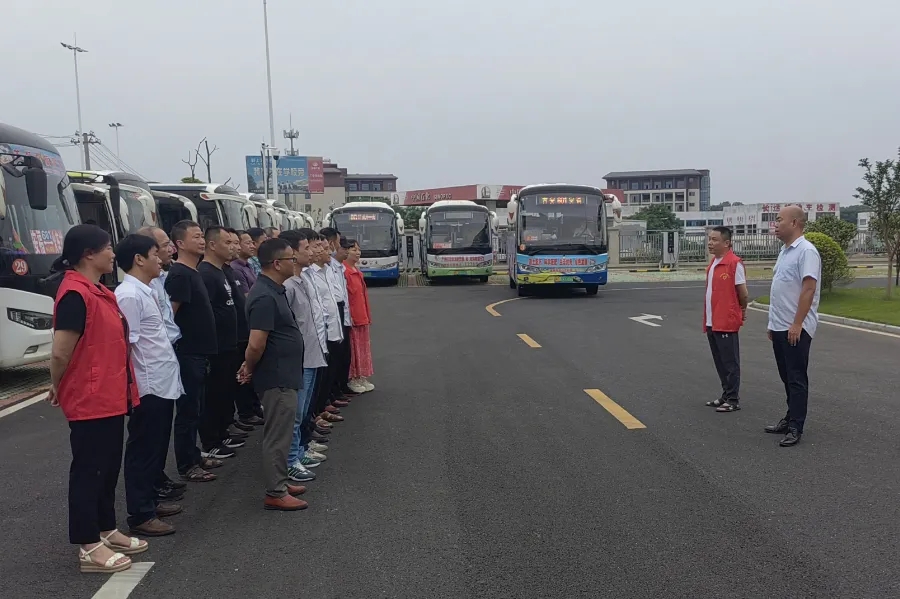 ??吉安長運(yùn)：順利完成安?？h事業(yè)編考試運(yùn)輸保障任務(wù)
