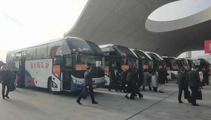 九江長(zhǎng)運(yùn):圓滿完成九江市人大會(huì)議用車任務(wù)